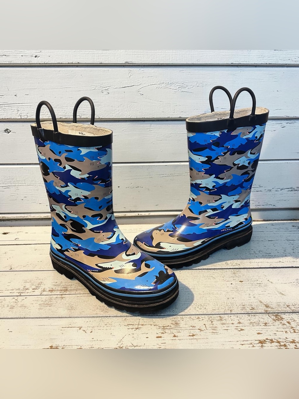 Western Chief Kids Shark Chomp Rain Boots Blue Shark Print Size 13/1